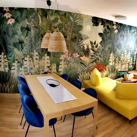 Rainbow Apartment, 코페르 외부 사진