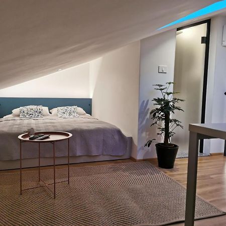 Rainbow Apartment, 코페르 외부 사진